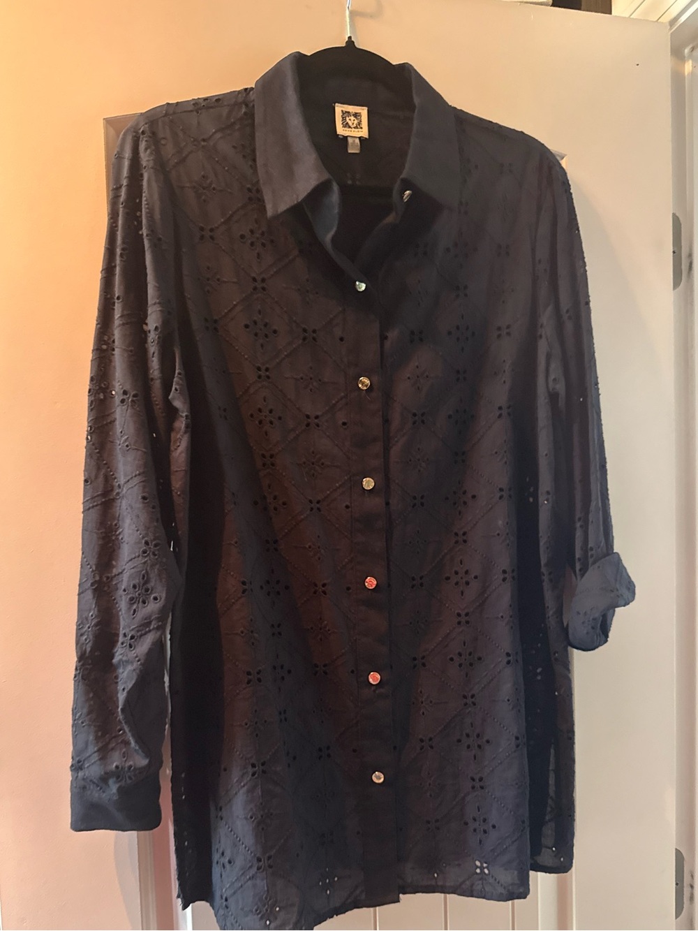 Ann Klein Women's Navy Eyelet Button-Up Shirt - Classic Collar